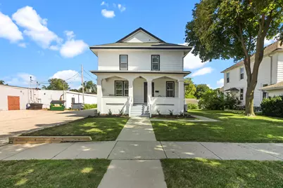 210 E Walworth St, Elkhorn, WI 53121 - Photo 29