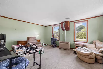 821  Eastern Ave, Plymouth, WI 53073 - Photo 5
