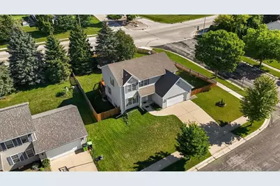 1136  Garfield Ln, Hartford, WI 53027 - Photo 33