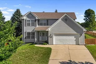 1136 Garfield Ln, Hartford, WI 53027 - Photo 1