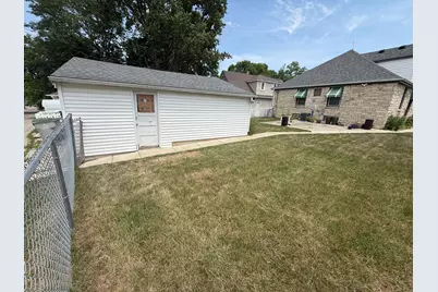 3859 N 55th St, Milwaukee, WI 53216 - Photo 5