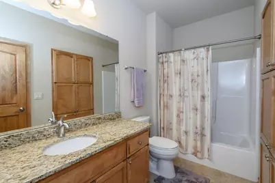 1207  Woodland Hills Dr, Waukesha, WI 53188 - Photo 29