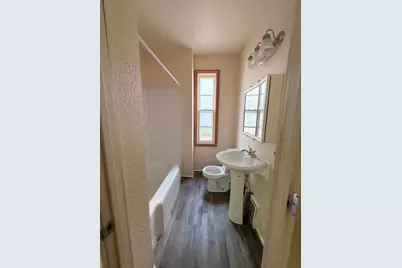 922  Broadway Ave #920, Sheboygan, WI 53081 - Photo 5