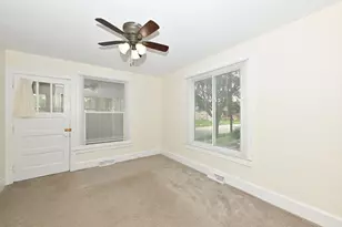 2906 96th St, Sturtevant, WI 53177 - Photo 3
