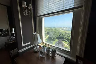 925 E Wells St, Milwaukee, WI 53202 - Photo 9