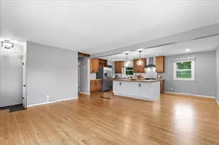 W244N6564 Westchester Dr, Sussex, WI 53089 - Photo 3