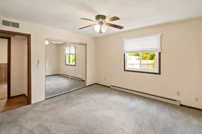 W169N11546  Biscayne Dr, Germantown, WI 53022 - Photo 15