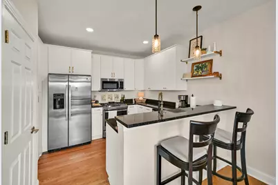 1888 N Water St #503, Milwaukee, WI 53202 - Photo 9