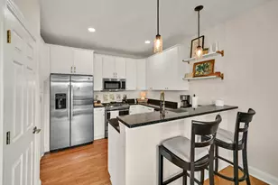 1888 N Water St, Milwaukee, WI 53202 - Photo 9