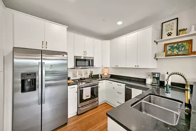 1888 N Water St #503, Milwaukee, WI 53202 - Photo 7