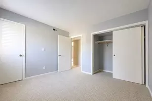 1061 Regent Rd, Oconomowoc, WI 53066 - Photo 17