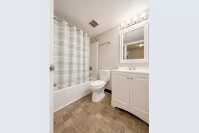 1061  Regent Rd #612, Oconomowoc, WI 53066 - Photo 15