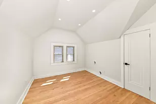 119 E Ohio Ave, Milwaukee, WI 53207 - Photo 25