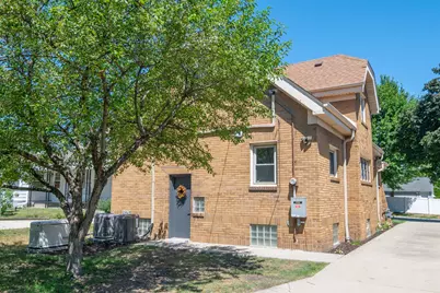 119 E Ohio Ave, Milwaukee, WI 53207 - Photo 31