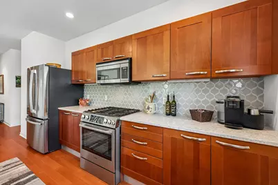 1522 N Prospect Ave #303, Milwaukee, WI 53202 - Photo 19