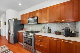 1522 N Prospect Ave, Milwaukee, WI 53202 - Photo 19