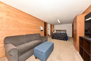 N49W36111 Nottingham Ln, Oconomowoc, WI 53066 - Photo 23