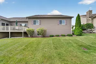 112 Walnut Ridge Rd, Racine, WI 53182 - Photo 3