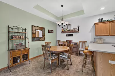112  Walnut Ridge Rd #17, Racine, WI 53182 - Photo 7