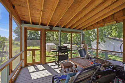 1308 S 9th St, Watertown, WI 53094 - Photo 17