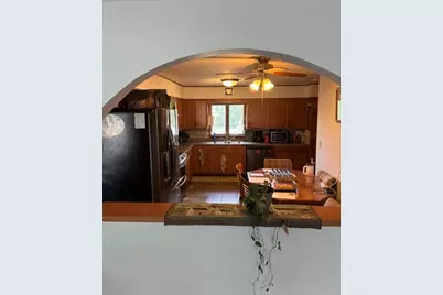 1308 S 9th St, Watertown, WI 53094 - Photo 5