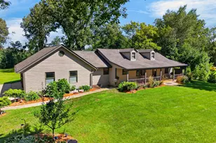6242 Pleasant Valley Rd, Cedarburg, WI 53024 - Photo 29