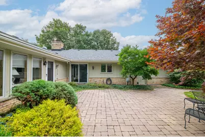 15720 W Roualt St, Brookfield, WI 53005 - Photo 29