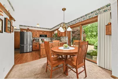 15720 W Roualt St, Brookfield, WI 53005 - Photo 11