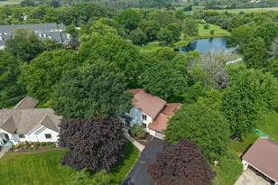 15270 Red Fox Ln, Elm Grove, WI 53122 - Photo 3