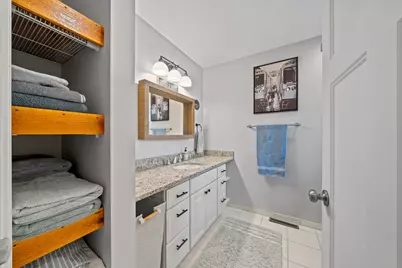 1069  Sauganash Dr, Fontana, WI 53125 - Photo 23
