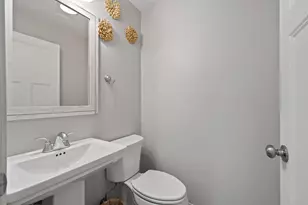 1069 Sauganash Dr, Fontana, WI 53125 - Photo 21
