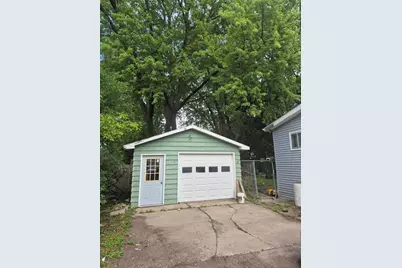 517 N Wisconsin St, Elkhorn, WI 53121 - Photo 3