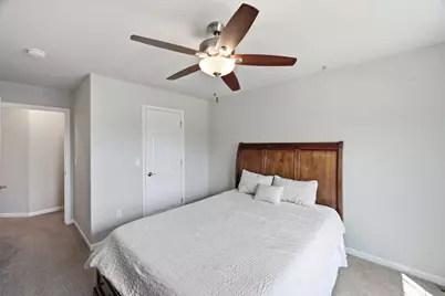 7372 N Cassie Ave, Milwaukee, WI 53224 - Photo 15