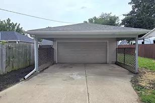 9609 W Grant St, West Allis, WI 53227 - Photo 37