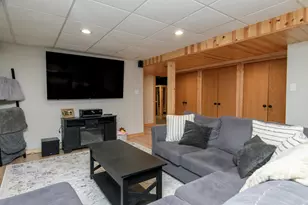 1608 Beverly Ln, West Bend, WI 53090 - Photo 35