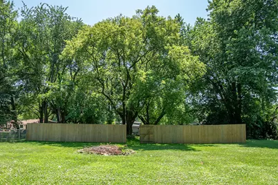 2626  St Ritas Rd, Racine, WI 53404 - Photo 31
