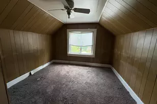1933 S 68th St, West Allis, WI 53219 - Photo 9
