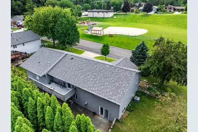 4820  13th St, Goodview, MN 55987 - Photo 31