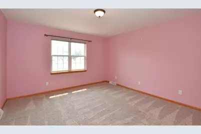 2911  Clear Water Ln, Waukesha, WI 53189 - Photo 23