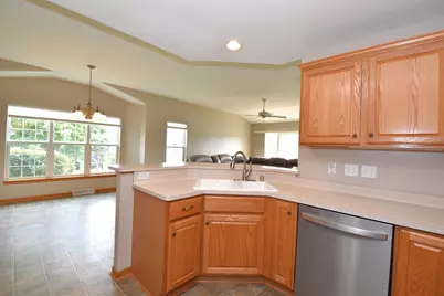 2911  Clear Water Ln, Waukesha, WI 53189 - Photo 19