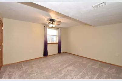 2911  Clear Water Ln, Waukesha, WI 53189 - Photo 33