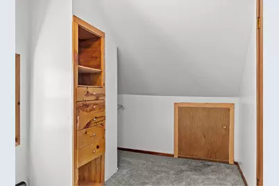 2202  Henry St, Sheboygan, WI 53081 - Photo 15