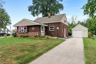 3622 N 20th St, Sheboygan, WI 53083 - Photo 1