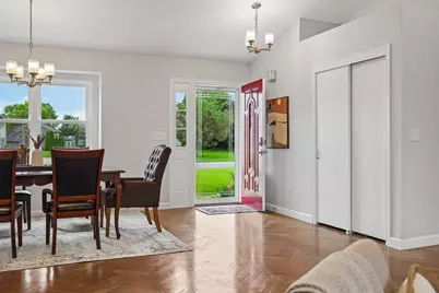 N64W13863  Cobblestone Dr, Menomonee Falls, WI 53051 - Photo 3