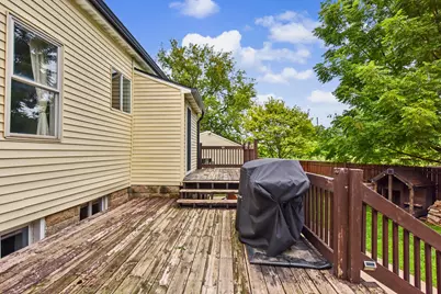 3678 S Bombay Ave, Saint Francis, WI 53235 - Photo 21