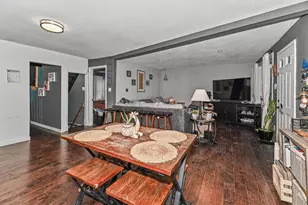 3678 S Bombay Ave, Saint Francis, WI 53235 - Photo 5