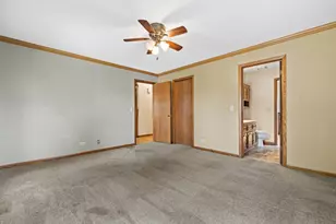 7849 Green Bay Rd, Pleasant Prairie, WI 53142 - Photo 15
