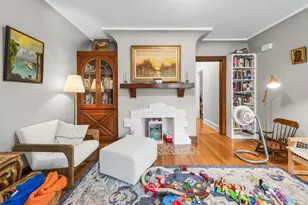 1554 E Hampton Dr, Whitefish Bay, WI 53217 - Photo 5