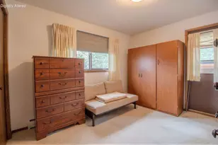W152N7406 Westwood Dr, Menomonee Falls, WI 53051 - Photo 21