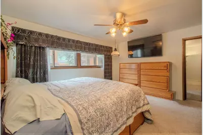 W152N7406  Westwood Dr, Menomonee Falls, WI 53051 - Photo 29